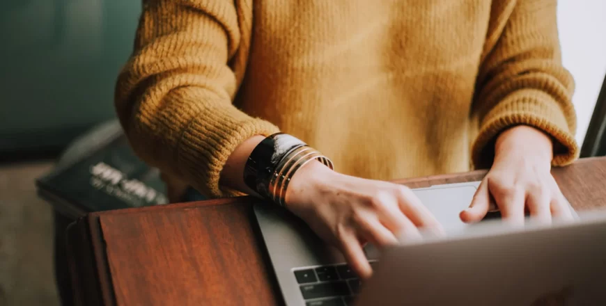 The-LinkedIn-Marketing-Playbook-by-Umecourse